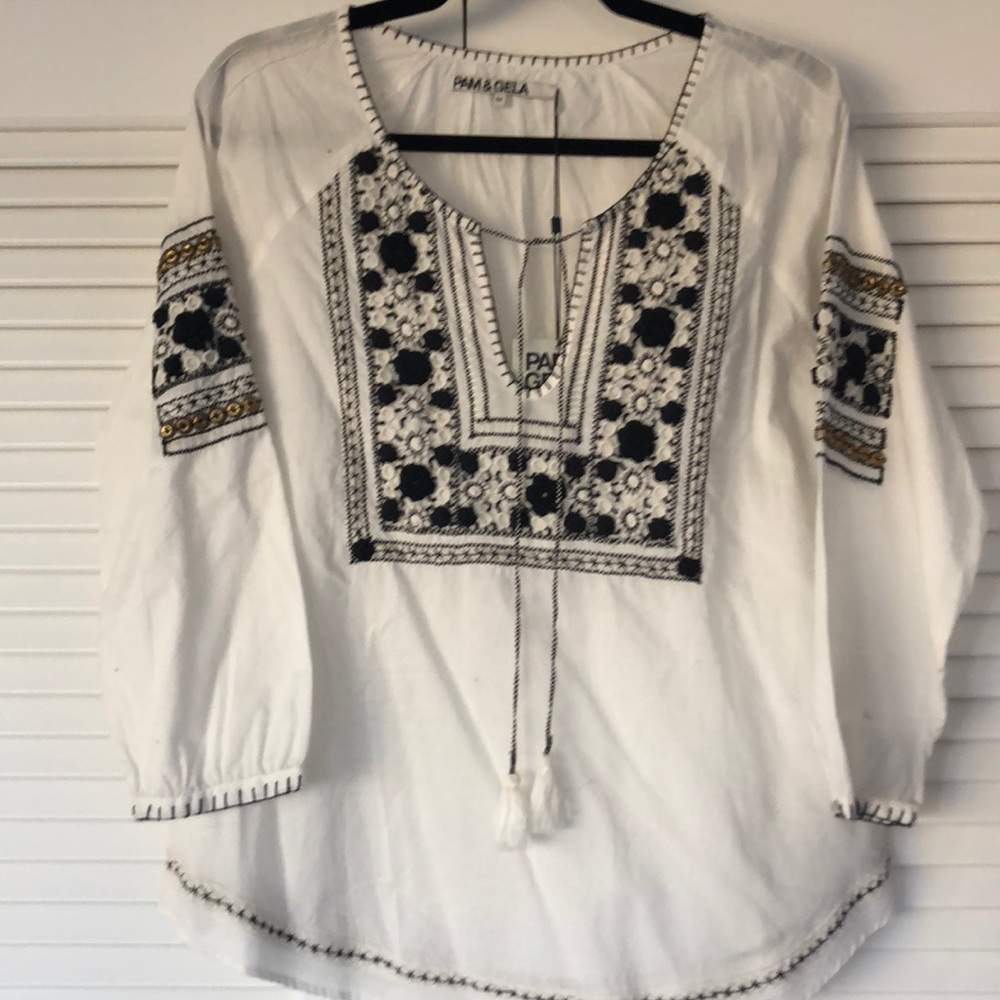 NWT Pam and Gela “Voile Hippie” blouse